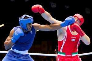 Anthony Joshua e Roberto Cammarelle in un incontro olimpionico